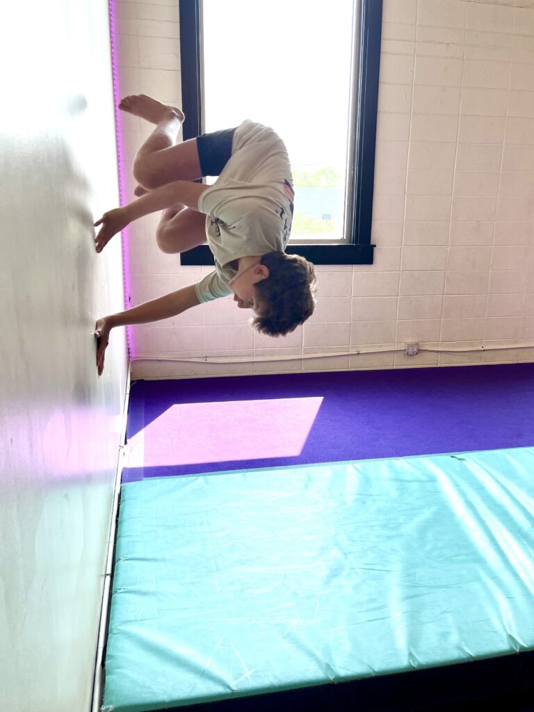 Boulder Parkour Classes, Parkour Palm Spin
